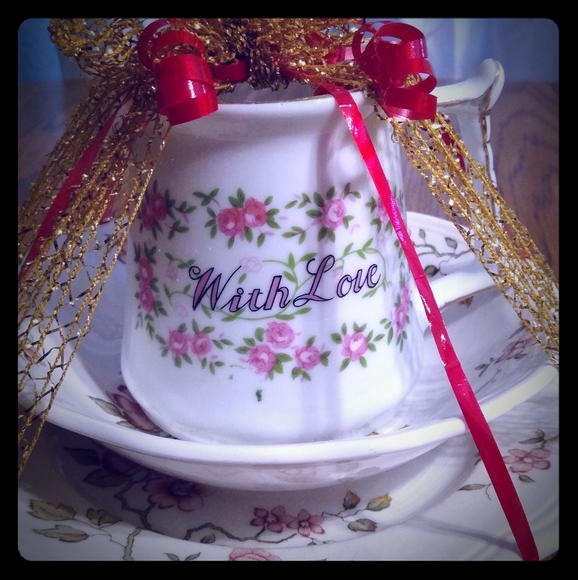 "With Love" Gift mug, bowl and plate set - Picture 1 of 2